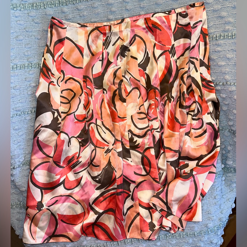 NWT New York & Company Floral pleated Skirt - Picture 2 of 7